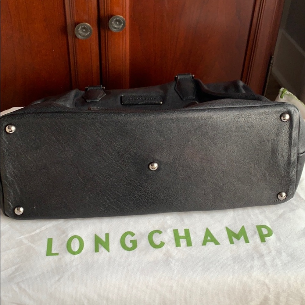 Handbag - Picture 2 of 12